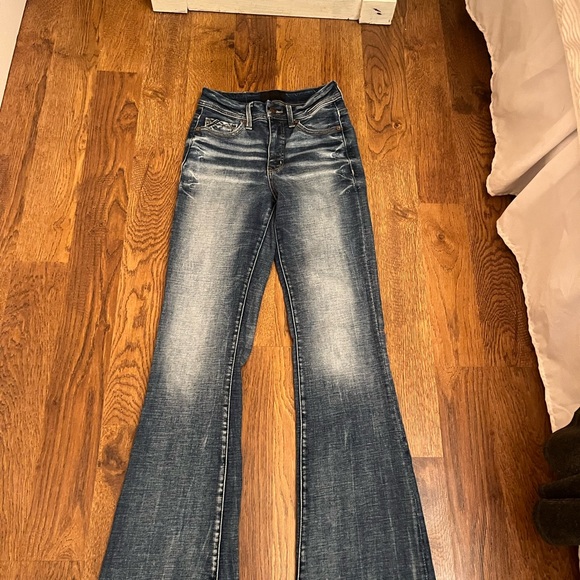 Women's Flared Blue Jeans - Picture 1 of 3